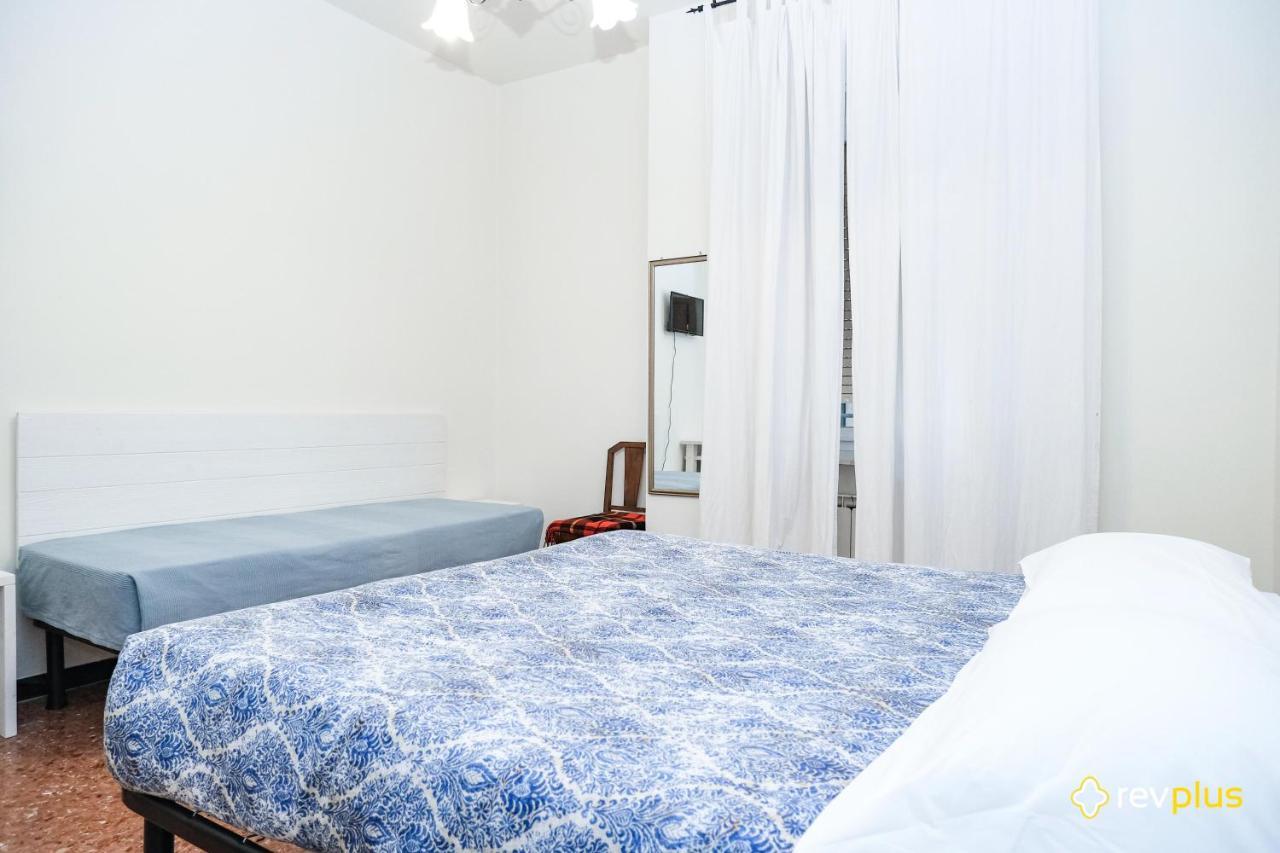 Lia Rooms 3 Специя Екстериор снимка
