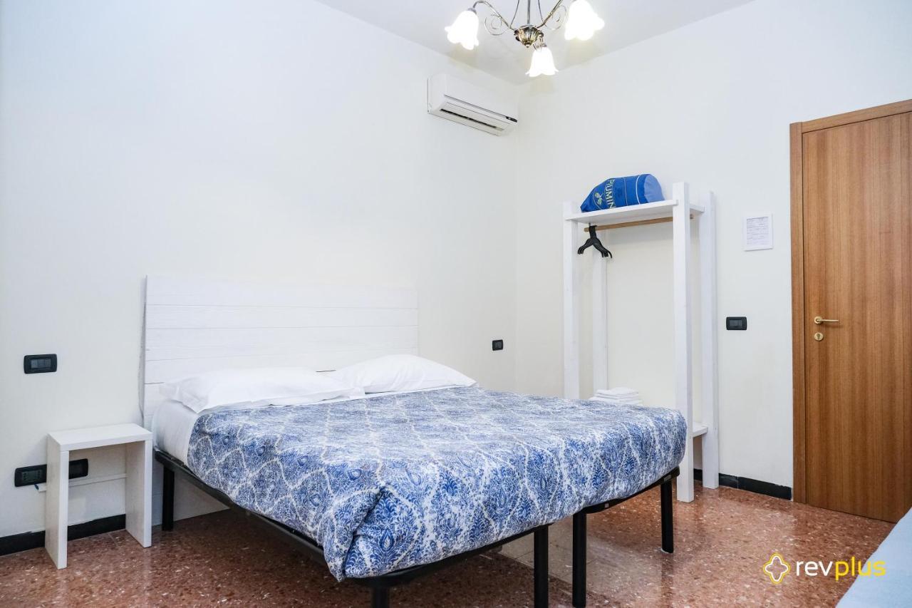 Lia Rooms 3 Специя Екстериор снимка